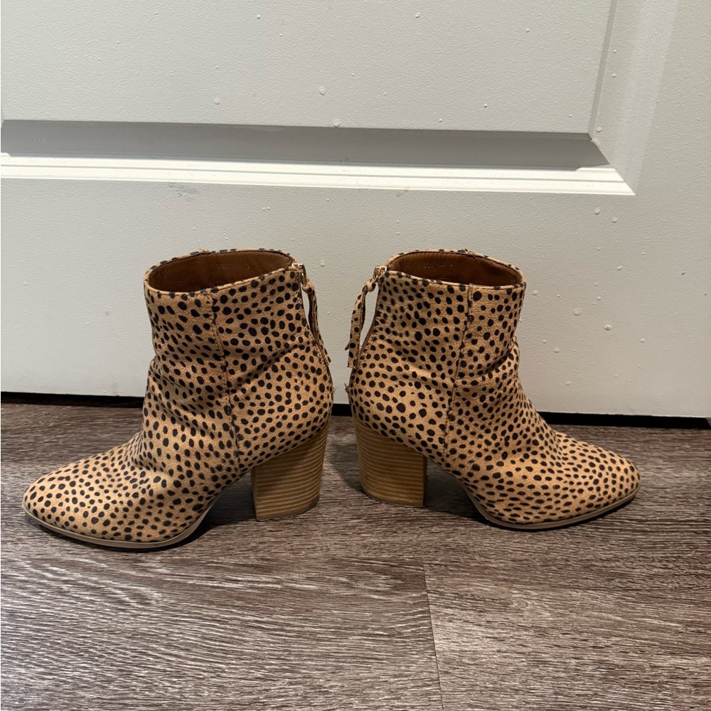 Stylish Tan Spotted Heeled Boots